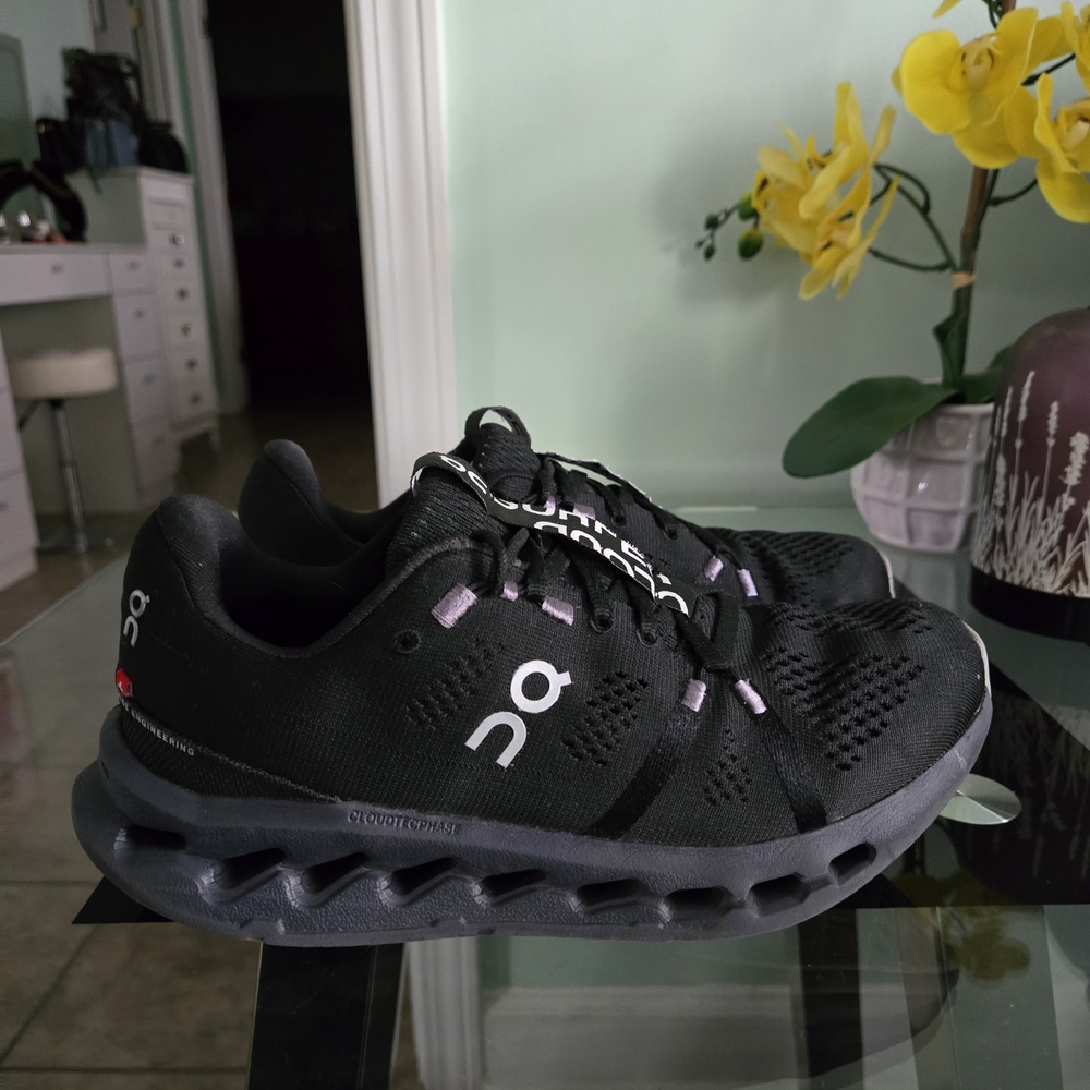 On Cloudsurfer 2 Running Shoes Women's Size 7.5 Black Athletic Shoes